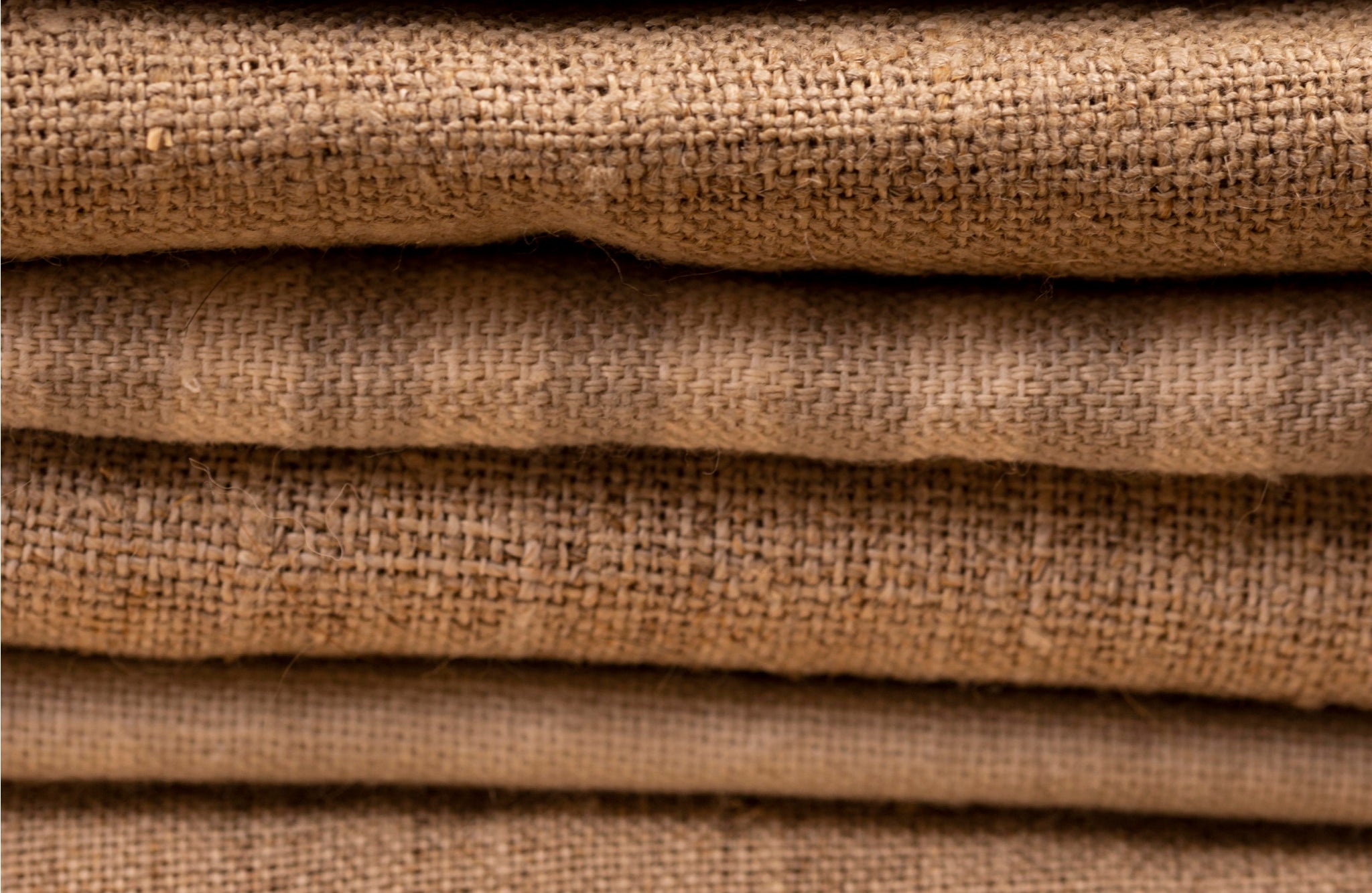 Differences between Chenille vs Linen
