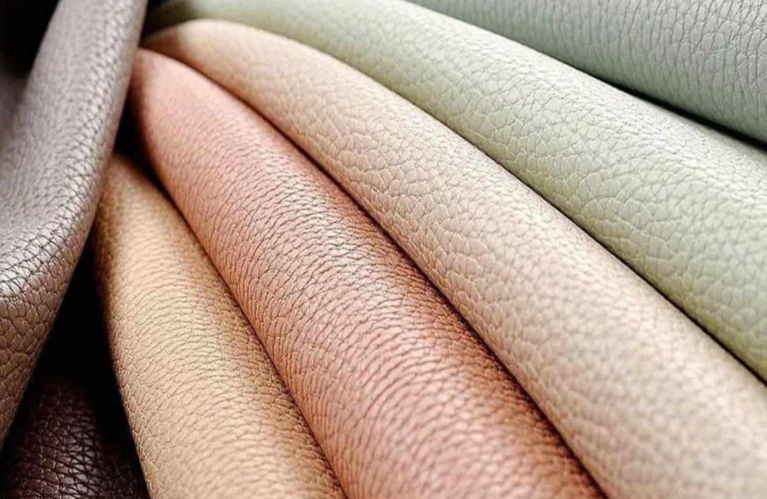 Why an Italian Leather Sofa Is Your Next Must-Have?