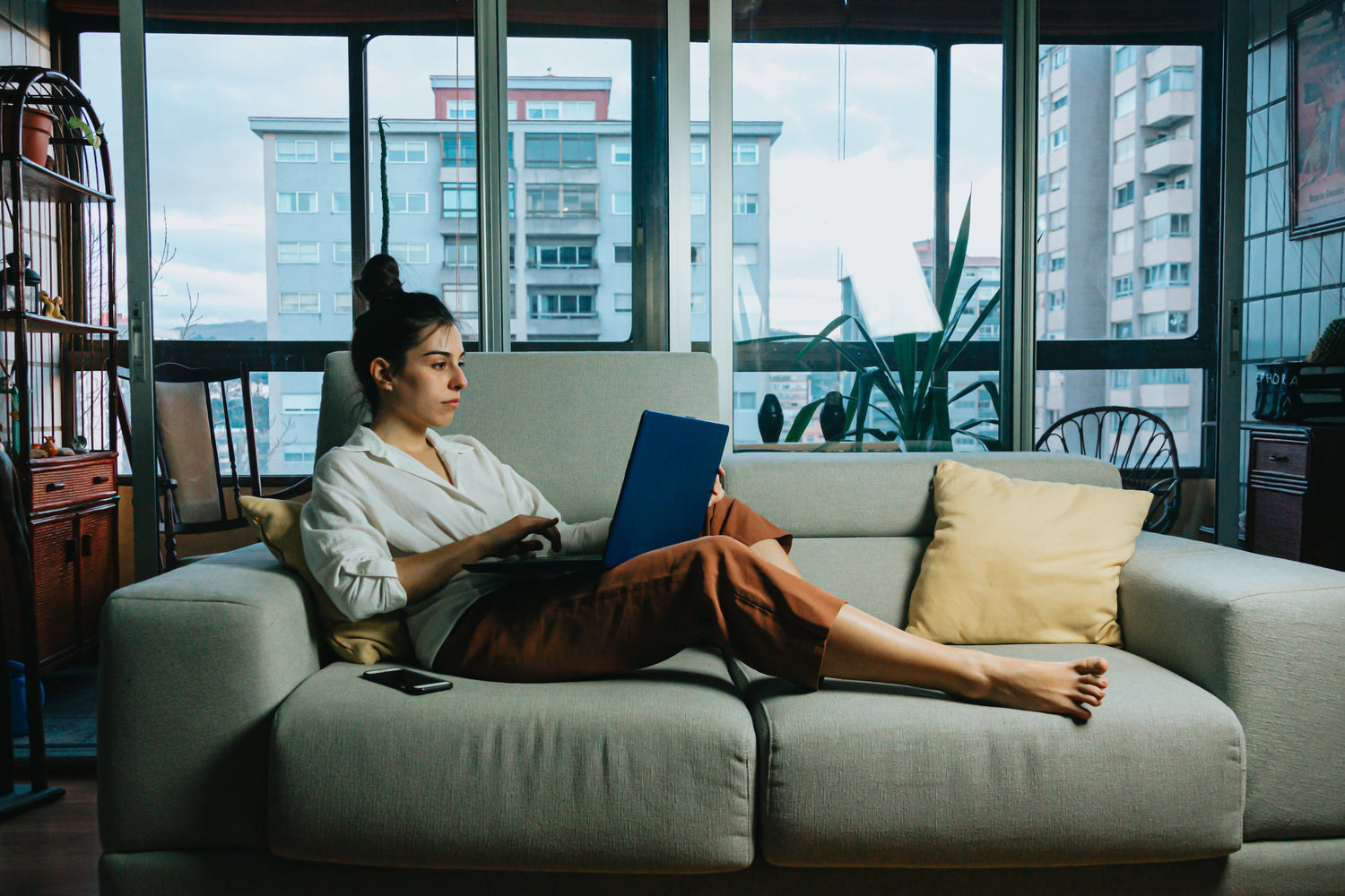 Best Sofa for Big and Tall