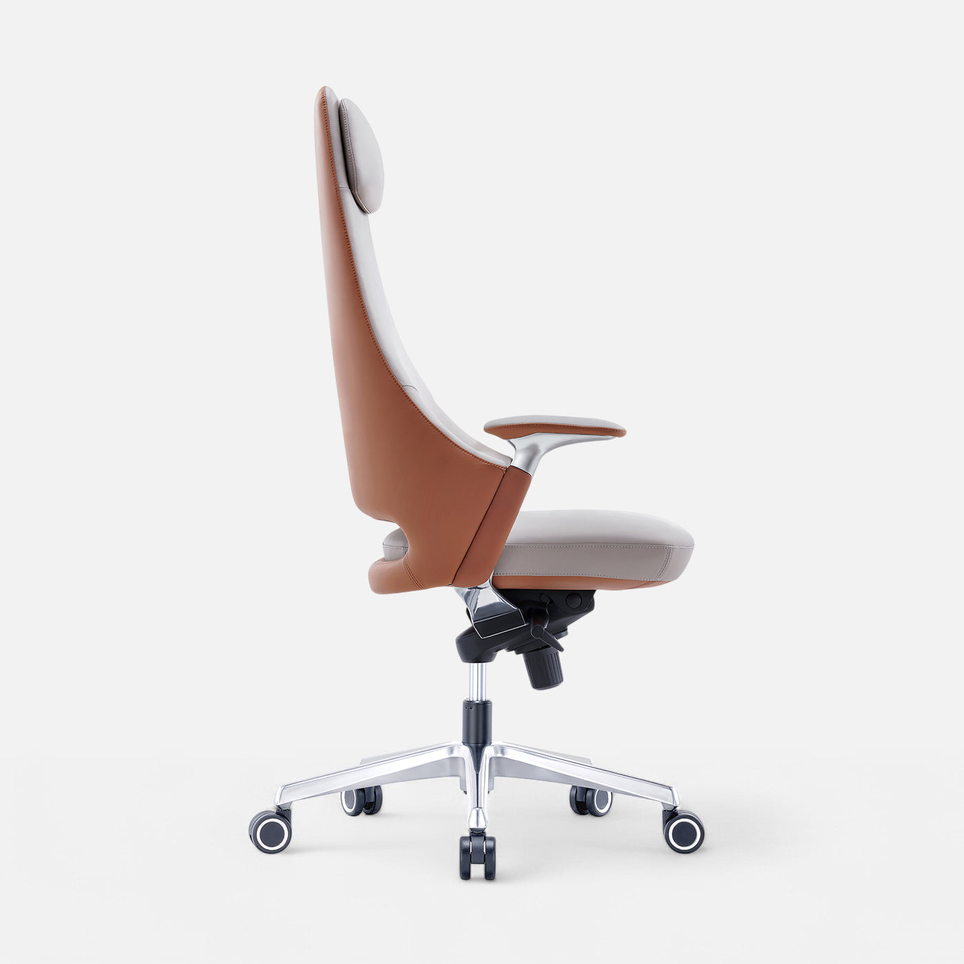 Aeris Dynamic Executive Office Chair.